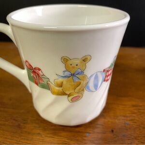 Corning Charming Christmas Teddy Bear Mug